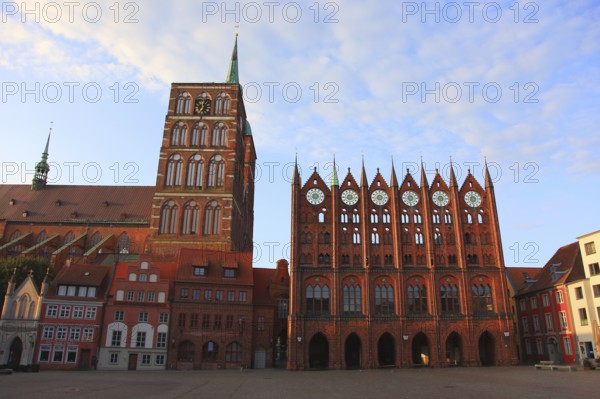 St. Nicholas Church and Town Hall in the Old Town, Stralsund, Hanseatic City of Stralsund, Vorpommern-Rügen District, Mecklenburg-Western Pomerania, Germany