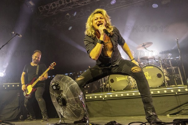 Steffen Haile (bass player) and Hannes Braun (singer) of the band Kissin' Dynamite live on Back with a Bang World Tour at Capitol Hannover on 09.11.2025