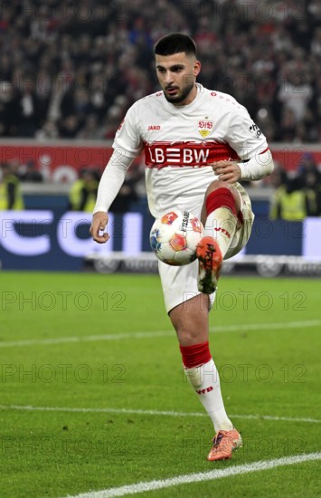 Deniz Undav VfB Stuttgart (26) Action on the ball MHPArena, MHP Arena Stuttgart, Baden-Württemberg, Germany