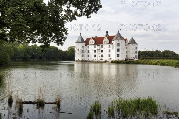 Glücksburg Castle, residential castle, moated castle with museum, Renaissance architecture, Glücksburg, Germany