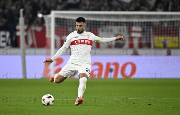 Deniz Undav VfB Stuttgart (26) Ball Action Europa League, MHPArena, MHP Arena Stuttgart, Baden-Württemberg, Germany