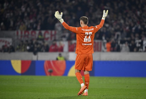 Goalkeeper Timon Wellenreuther Feyenoord Rotterdam (22) gesture gesture from behind Europa League, MHPArena, MHP Arena Stuttgart, Baden-Württemberg, Germany