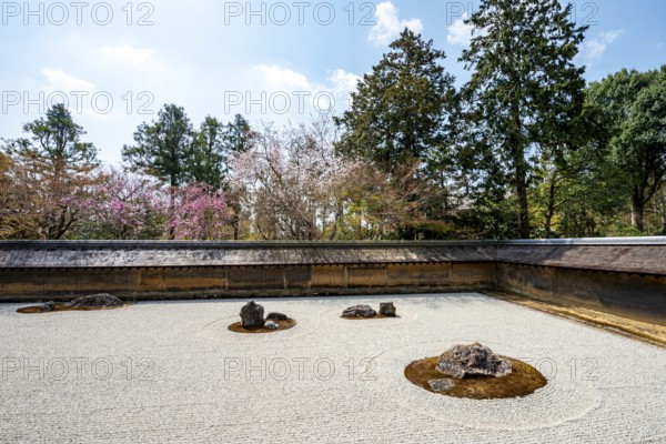 Kare-san-sui Japanese rock garden, Hojo Teien in Ryoan-ji, Zen Buddhist temple complex, in spring, Kyoto, Japan
