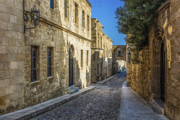 Knight's Street in Old Town from the time of the Order of St. John, the only preserved street from the 16th century in late Gothic style, Oddos Ippoton, Rhodes Town