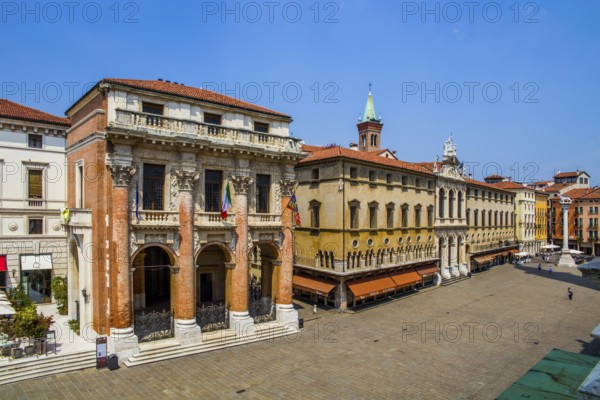 Loggia del Capitanio, representative seat of the former Republic of Venice, Piazza dei Signori, magnificent center with Palladio's main work, Vicenza, Veneto, Italy