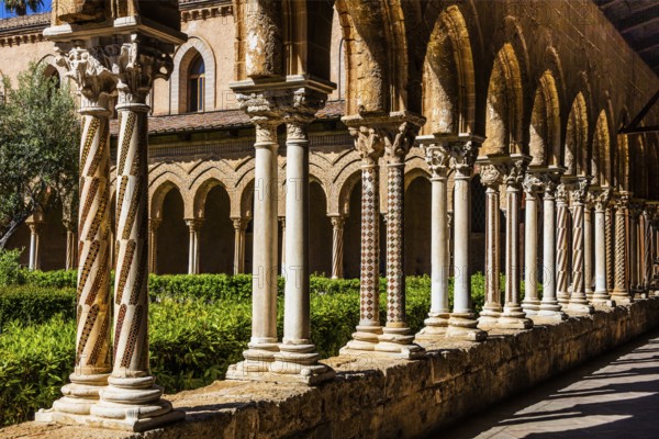 Cloister with 228 differently designed double columns, capitals with reliefs from the Bible or symbolic Christian and Islamic representations, Monreale Cathedral, Santa Maria Nuova, Sicily
