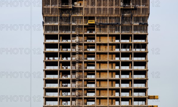 The Berlinian skyscraper construction site, at Alexanderplatz, Berlin, 05.11.2025, Berlin, Berlin, Germany