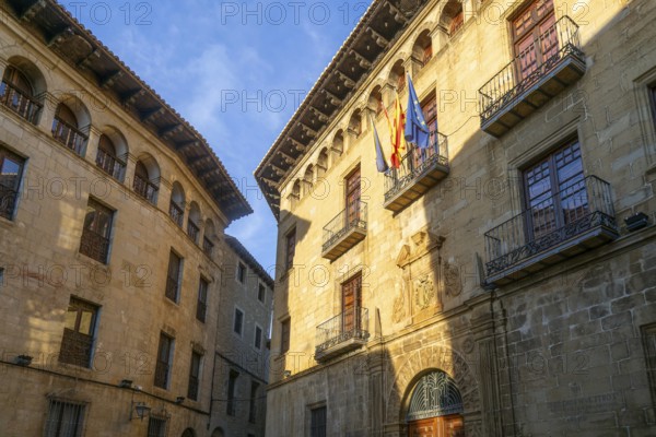 Casa de la Villa town hall Renaissance building, medieval village of Sos del Rey Católico, Cinco Villas, Zaragoza province, Aragon, Spain