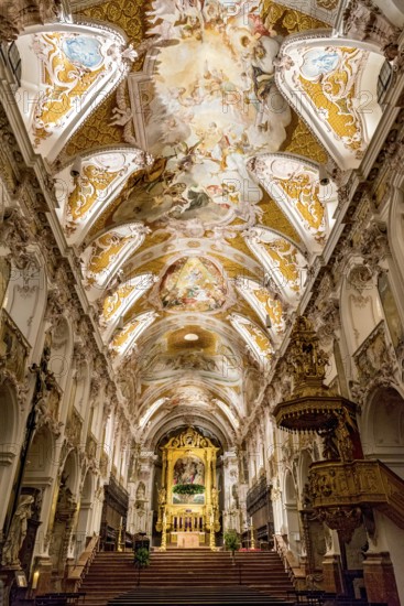 Main altar, pulpit and ceiling frescoes illuminated during Advent, central nave, rococo interior by the Asam brothers, Freising Cathedral of St. Maria and St. Korbinian, Freising, Upper Bavaria, Bavaria, Germany