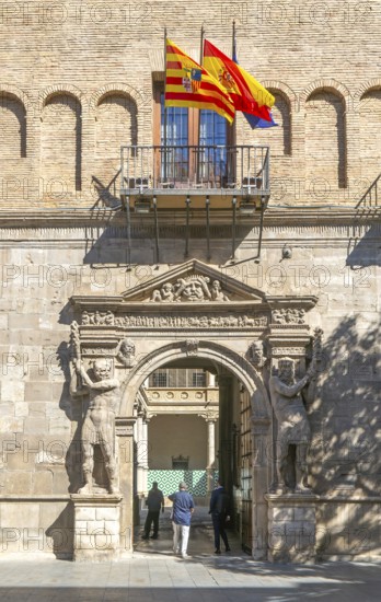 Entrance doorway Palacio de los Condes de Morata o de Luna, Zaragoza, Aragon, Spain, Europe now justice department courts