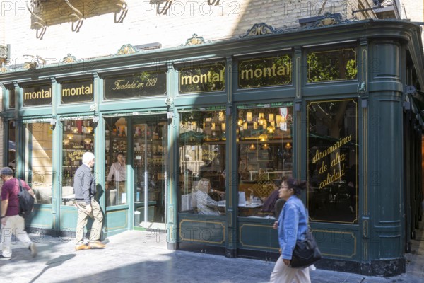Montal historic cafe restaurant and shop, Plaza de San Filipe, Zaragoza, Aragon, Spain, Europe founded 1919