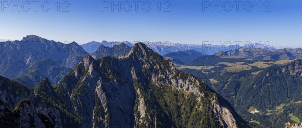 View from Rettenkogel to Rinnkogel and Gamsfeld, Postalm, Osterhorn Group, Salzkammergut, Province of Salzburg, Austria