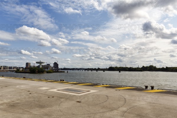 Empty pier at Westfield Cruise Terminal, Cruise Center HafenCity, Westfield Überseequartier, HafenCity, Hamburg, Germany