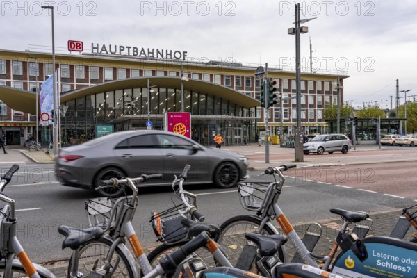 Bochum Central Station, Station Hall, Station Foreground, Bicycle Parking, Nextbike Station, Metropolradruhr, North Rhine-Westphalia, Germany