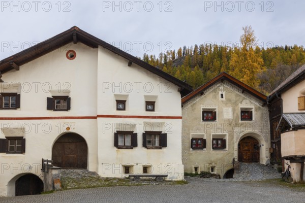 Sgraffiti on Engadin house, historic houses, Guarda, Engadin, Graubünden, Switzerland