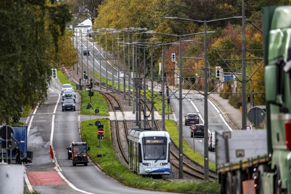 Bogestra tramway, line 305, on the Wattenscheider Hellweg, tram line in the middle of the street, North Rhine-Westphalia, Germany