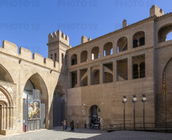 Courtyard of historic castle, Aljafería Palace, Zaragoza, Aragon, Spain
