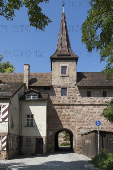 Hallertürlein, historic pedestrian gate, city wall, old town, Nuremberg, Middle Franconia, Franconia, Bavaria, Germany
