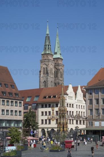 Pedestrian zone, Königstraße, Hauptmarkt, Schöner Brunnen, Altstadt, Nuremberg, Middle Franconia, Franconia, Bavaria, Germany