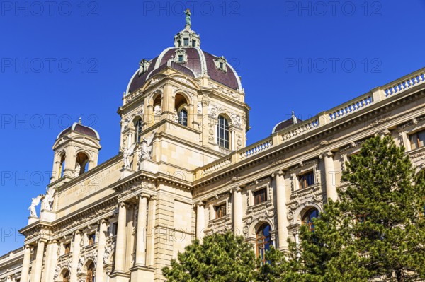 Kunsthistorisches Museum am Maria-Theresien-Platz, Vienna, Austria