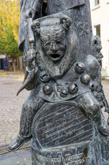 Narrenbrunnen, bronze statue, a work by artist Gerold Jäggle, detail, Rottenburg am Neckar, Baden-Württemberg, Germany