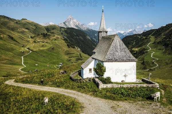 Mountain landscape and chapel, Hochtannberg Pass, Warth, Bregenzerwald, Vorarlberg, Alps, Austria