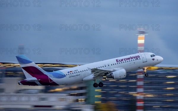 Eurowings Airbus A320, taking off from Düsseldorf Airport, North Rhine-Westphalia, Germany