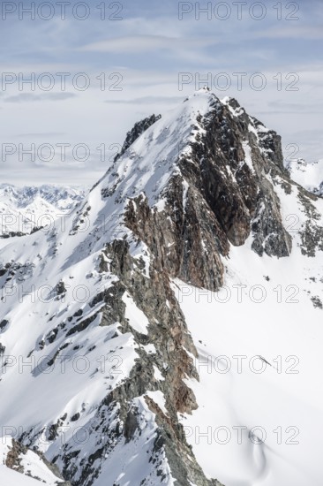 View of the Scalettahorn, mountain landscape in winter, Bündner Haute Route, Albula Alps, Rhaetian Alps, Grisons, Switzerland