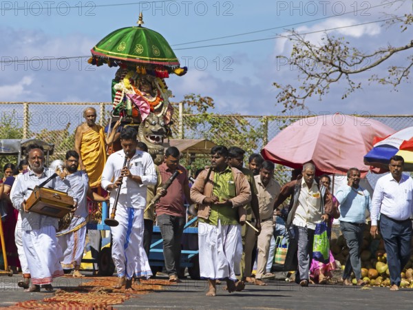 Puja at the Chamundeswar Hindu Temple on Chamundi Hill, Mysore or Mysore, Karnataka, India