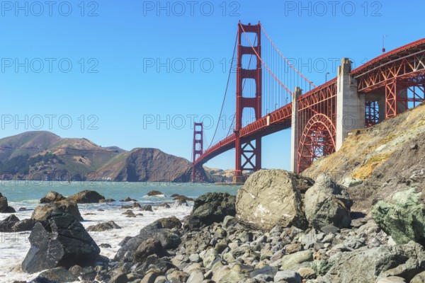 View of Golden Gate Bridge from Bakery beach, San Francisco, California, USA