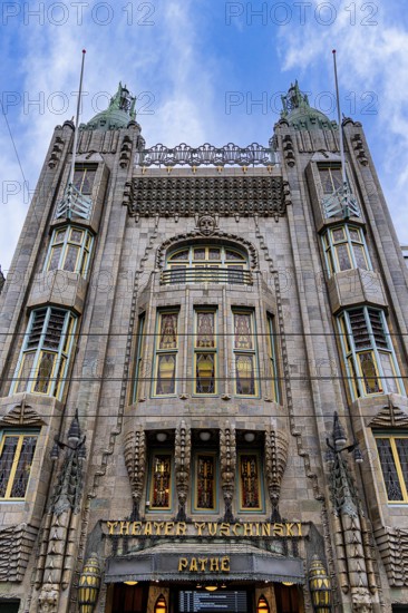 Tuschinski Theatre, Pathé Tuschinski, traditional 1920s Art Deco style cinema, Reguliersbreestraat, Amsterdam, Netherlands
