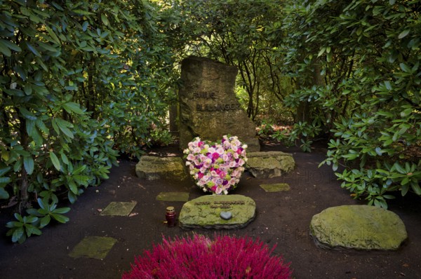 Gravesite, Gravestone, Grave of the Blässinger family, Flower arrangement, Flower heart, Heart of flowers, Forest cemetery, Autumn, autumnal, Stuttgart, Baden-Württemberg, Germany