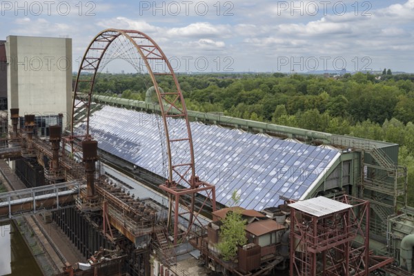 Zollverein Coking Plant, solar-powered Ferris wheel, view from above, UNESCO World Heritage Site, Essen, Ruhr area, North Rhine-Westphalia, Germany
