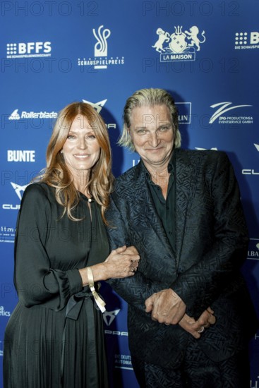 Esther Schweins and Stefan Jürgens on the red carpet at the German Acting Award ceremony at the Pullmann Berlin Schweizerhof, Berlin, 09.10.2025
