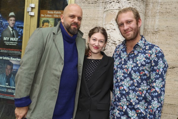 Tibor Locher, Johanna Marie Bourgeois and Johannes Hallervorden at the annual press conference for the 2025/2026 season at the Theater am Frankfurter Tor. Berlin, 07.10.2025
