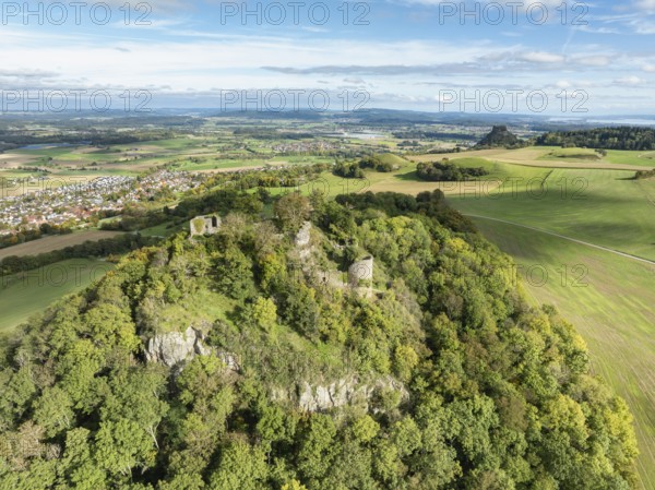 Aerial view of the Hegau volcano and the Mägdeberg castle ruins, with the Hohenkrähen and Lake Constance on the horizon, district of Constance, Baden-Württemberg, Germany