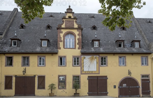 North wing, Schloss Vollrads winery, Oestrich-Winkel, Rheingau-Taunus district, Hesse, Germany
