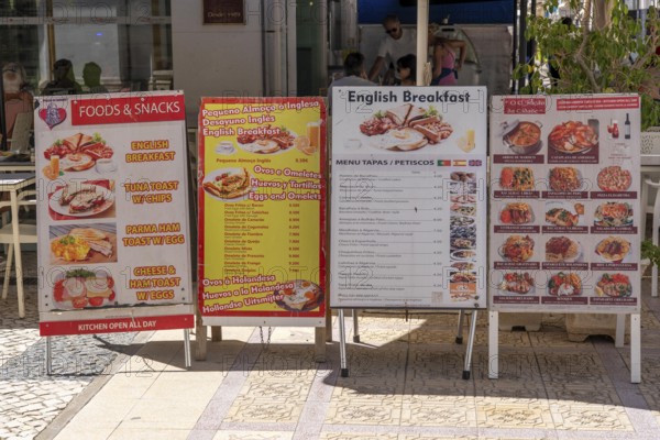 Menus, with pictures, multilingual, offers, simple gastronomy, in Vila Real de Santo António, on the border with Spain, Algarve, Portugal