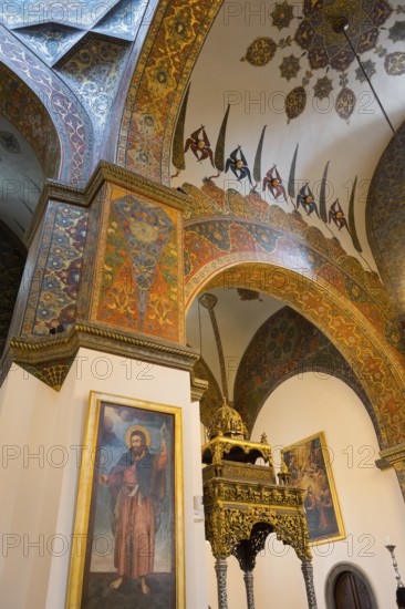 Magnificent church architecture with ornate paintings and decorations on the walls, Inside the historic, most important Armenian Orthodox cathedral, UNESCO World Heritage Site, Echmiadzin, Echmiadzin, Ejmiacin, Vagharshapat, Vagarshapat, Vagarshapat, Valaršapat, Vagharshapat, Armavir Province, Armenia