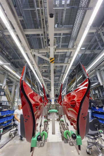 Electric car production in the assembly halls of VW in Zwickau, Zwickau, Saxony, Germany
