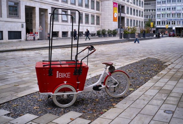 IBike, Inforad, cargo bike of the House of Tourism, tourist office, town hall, market square, Stuttgart, Baden-Württemberg, Germany
