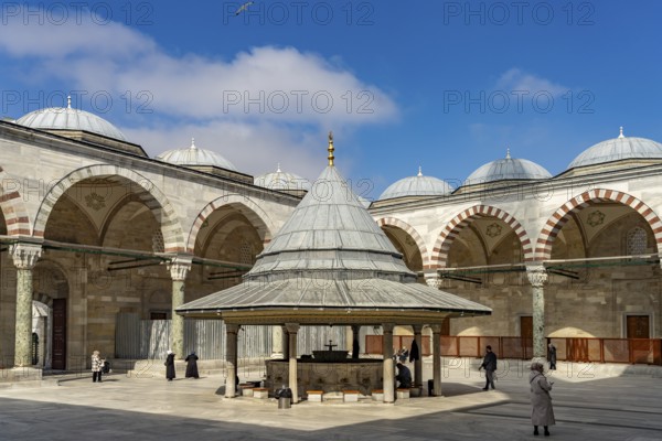 Shadirvan Fountain in the courtyard of the Fatih Mosque in Fatih, Istanbul, Turkey