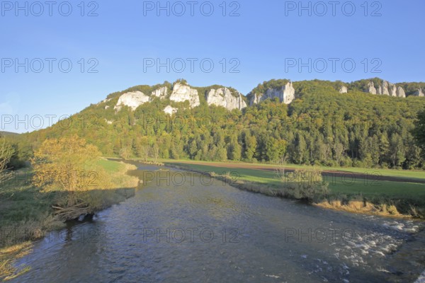 Danube with rock formations, landscape, rock cliffs, rocks, mountains, forest, nature photography, river landscape, Hausen im Tal, Beuron, Upper Danube Valley, Swabian Alb, Baden-Württemberg, Germany