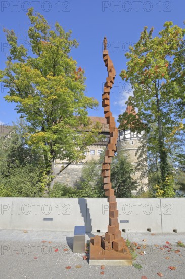 Sculpture O.T. #ZR2079 by Zeljko Rusic 2022, rusty stacked twisted cubes, metal sculpture, modern art, abstract art, on top of each other, stack, spiral, helix, twisted, torsion, Zollernschloss, art trail, Balingen, Swabian Alb, Baden-Württemberg, Germany