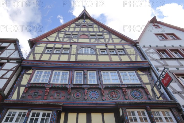 Historic Windeck House with decorations and wood carvings, view upwards, gable, Orchheimer Straße, Bad Münstereifel, Ahrgebirge, Eifel, North Rhine-Westphalia, Germany