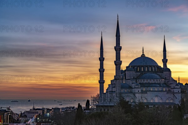 Sunset at the Blue Mosque or Sultan Ahmed Mosque in Istanbul, Turkey