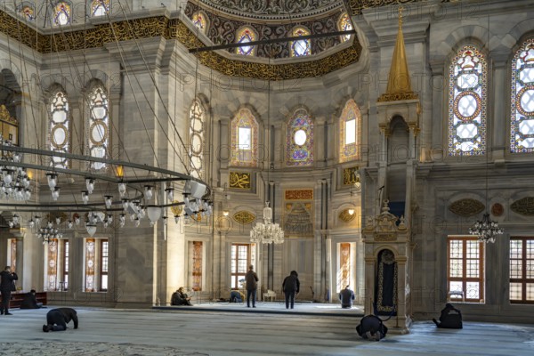 Interior of the Nuruosmaniye Mosque or Nûruosmâniye Camii in Fatih, Istanbul, Turkey