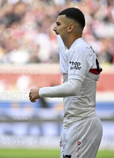 Badredine Bouanani VfB Stuttgart (27) Disappointment disappointed after missed goal opportunity Gesture Gesture bites into jersey, MHPArena, MHP Arena Stuttgart, Baden-Württemberg, Germany