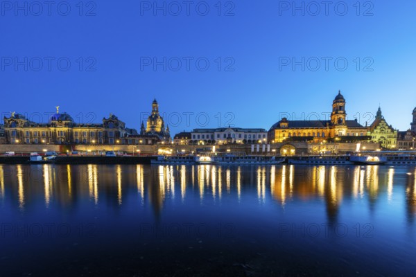 Old town skyline with Brühl's Terraces, Kunstakademie, Church of Our Lady, Residenzschloss, Higher Regional Court, paddle steamer on the Elbe in the blue hour, reflection, Dresden, Saxony, Germany