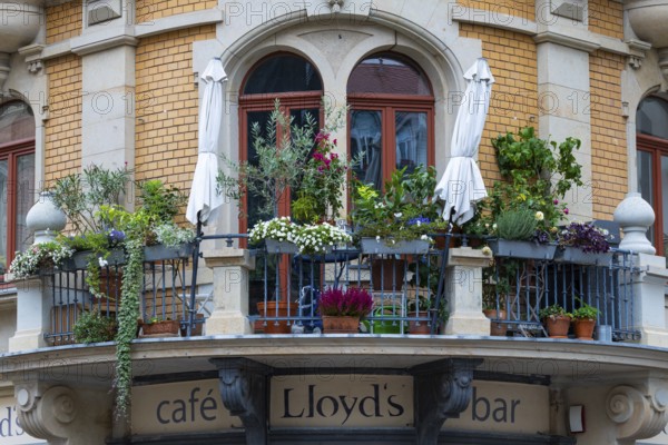 Balcony of Lloyd's Café & Bar, Jugenstil, Neustadt, Dresden, Saxony, Germany